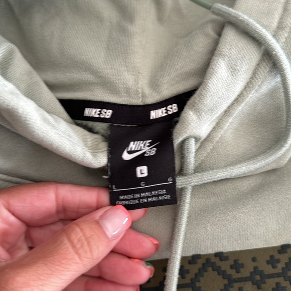 Light green Nikes mens sweatshirt hoodie size large - Picture 3 of 4